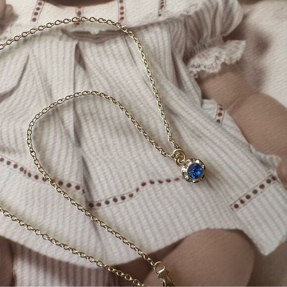 Vintage Child’s March Birthstone Aquamarine Blue & Clear Rinestone Necklace - Picture 3 of 7